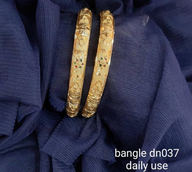 Traditional Ethnic Gold Pleated Designer Bangle Set for Women's & Girl's