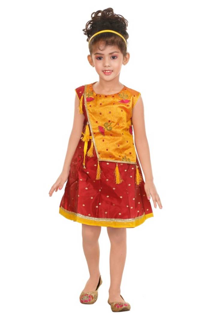 Stylish Beautiful Ethnic Wear Gowns Frock For Girls Party Wear